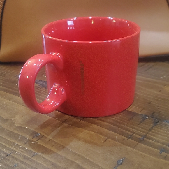 Starbucks RED Mug - Picture 4 of 9